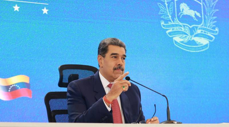 Maduro elevó política pacifista y urgió a los medios de comunicación a mostrar este esquema 